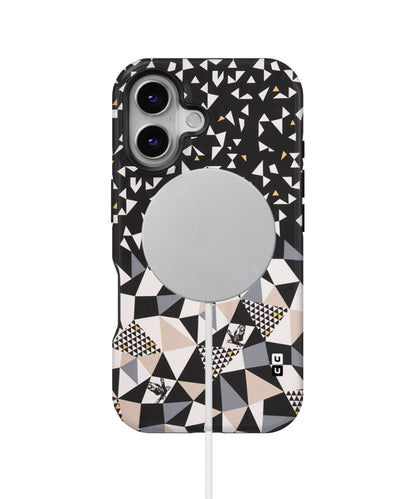 Abstract Varied Triangles MagSafe Bumper Case