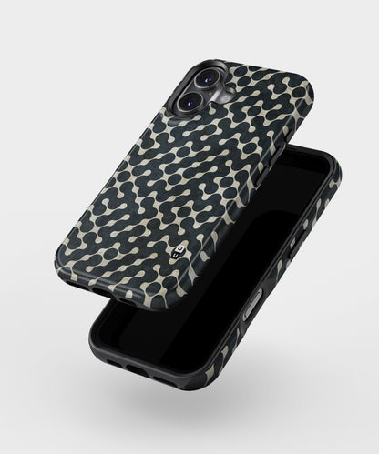 Black Maze Design MagSafe Bumper Case