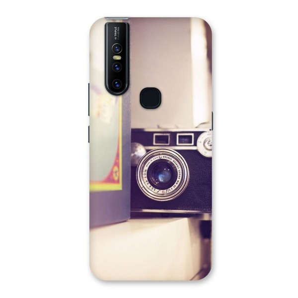 Camera Vintage Pastel Back Case for Vivo V15