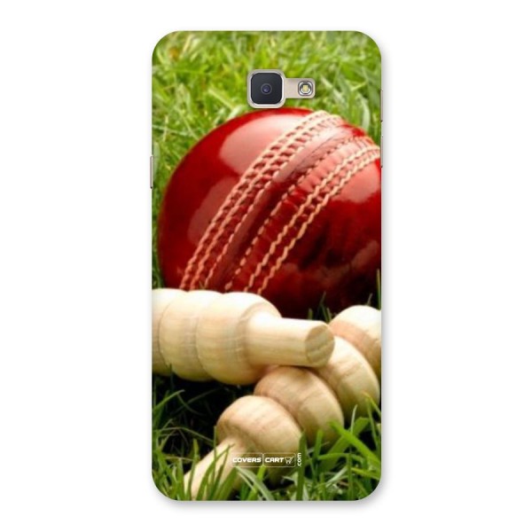 Cricket Ball and Stumps Back Case for Galaxy J5 Prime
