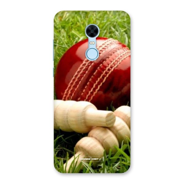 Cricket Ball and Stumps Back Case for Redmi Note 5