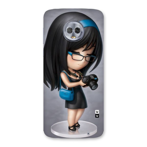 Girl With Camera Back Case for Moto G6 Plus