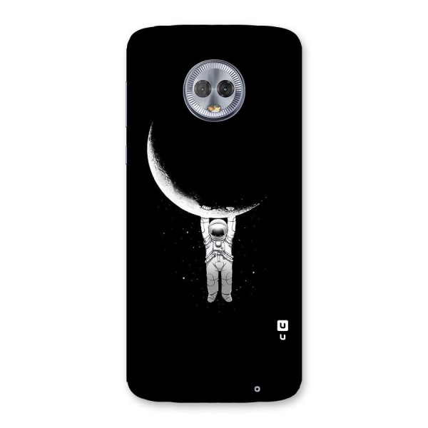 Hanging Astronaut Back Case for Moto G6 Plus