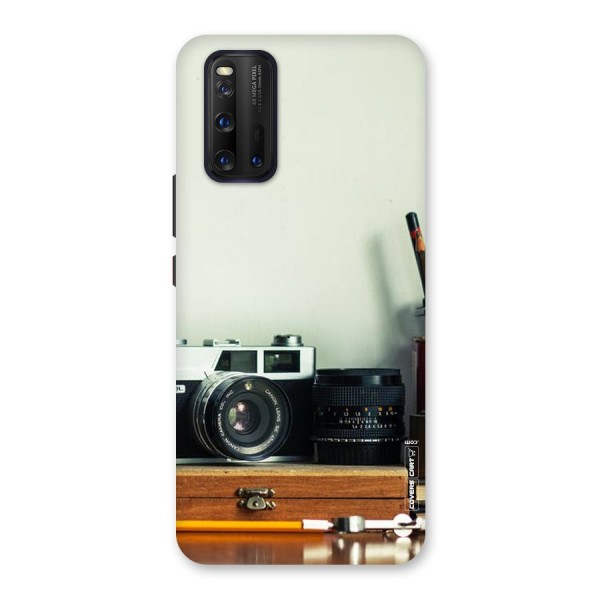 Photographer Desk Back Case for Vivo iQOO 3
