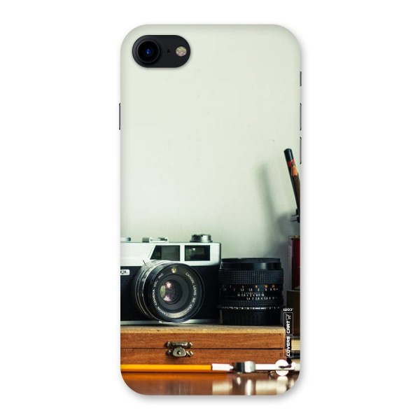 Photographer Desk Back Case for iPhone SE 2020