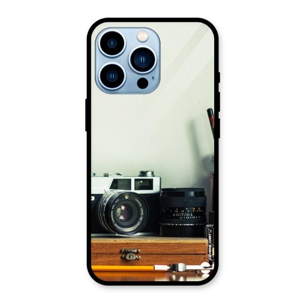 Photographer Desk Glass Back Case for iPhone 13 Pro