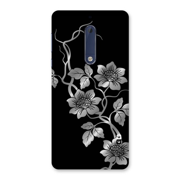 Silver Grey Flowers Back Case for Nokia 5