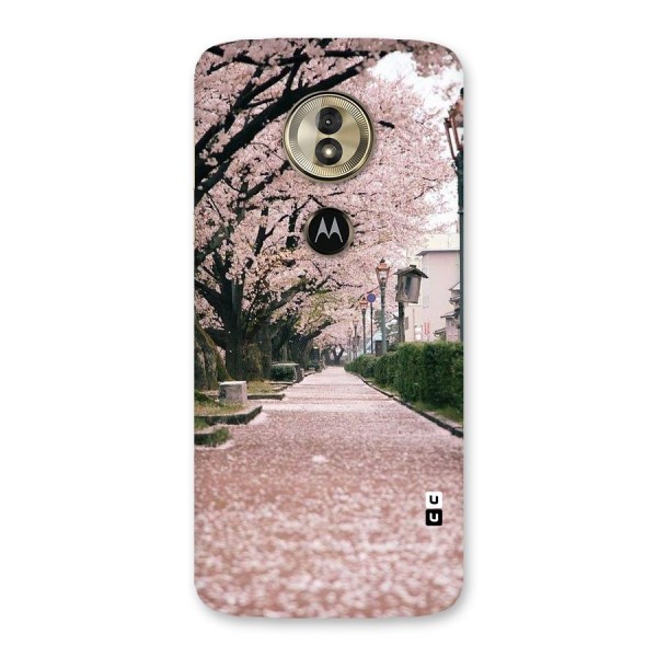Street In Pink Flowers Back Case for Moto G6 Play