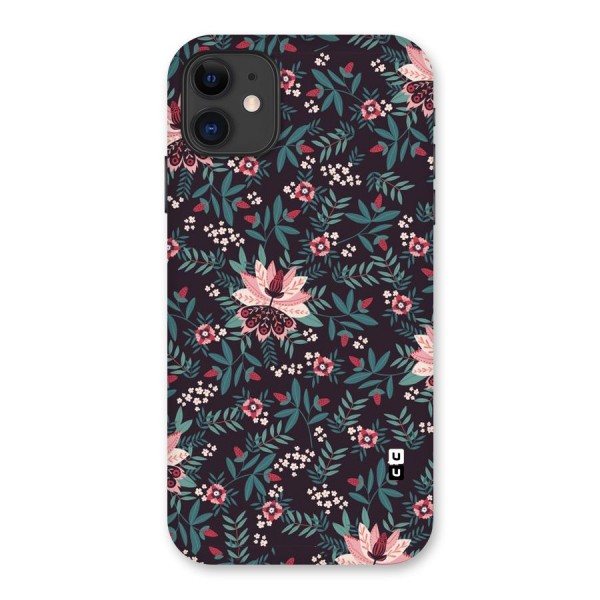 Very Leafy Pattern Back Case for iPhone 11