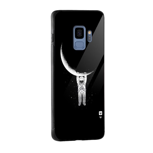 Hanging Astronaut Glass Back Case for Galaxy S9