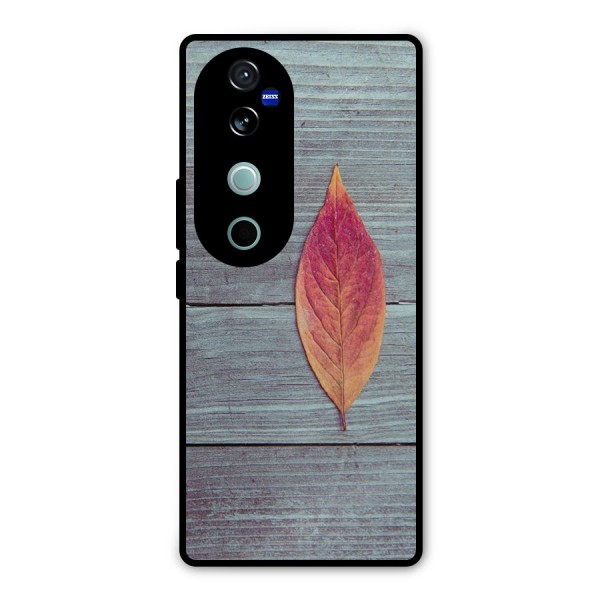 Classic Wood Leaf Metal Back Case for Vivo V40 Pro