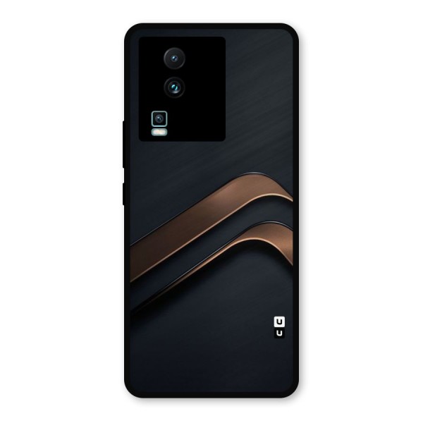 Dark Gold Stripes Metal Back Case for iQOO Neo 7 Pro
