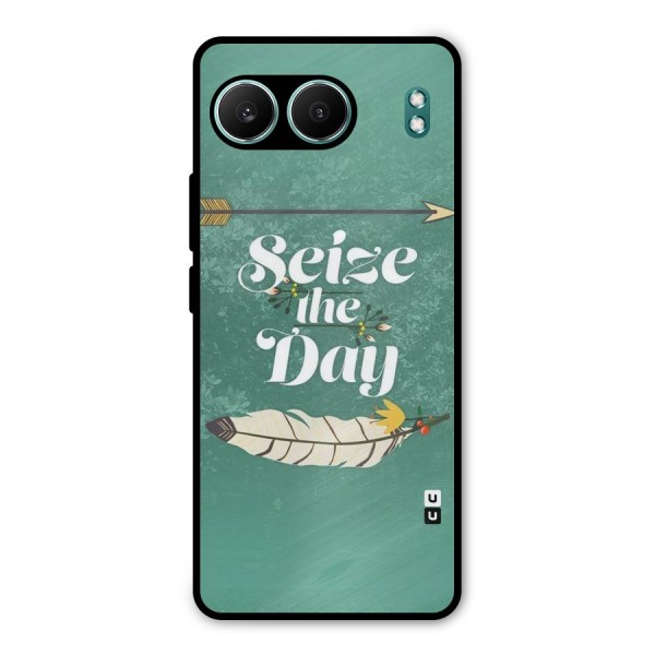 Feather Seize Metal Back Case for OnePlus Nord 4