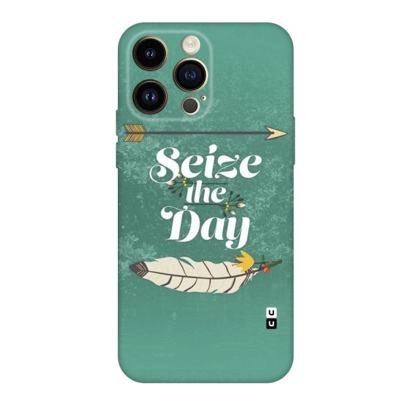 Feather Seize Original Polycarbonate Back Case for iPhone 14 Pro Max