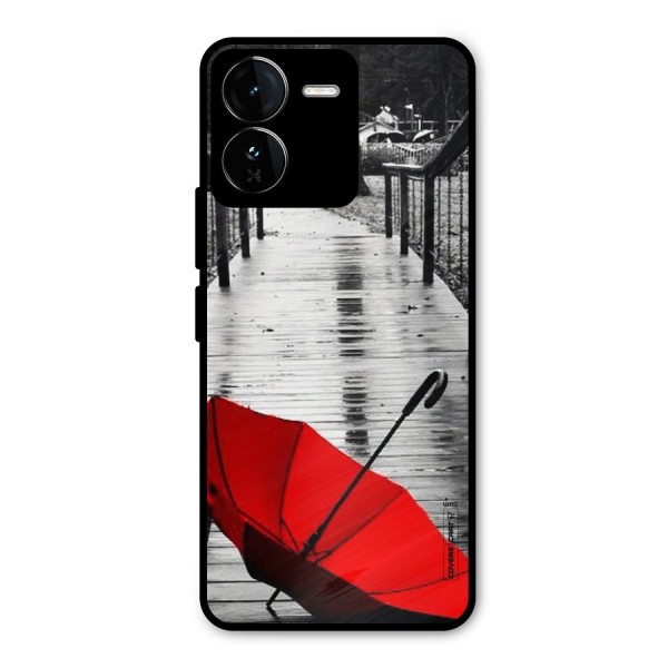 Rainy Red Umbrella Metal Back Case for iQOO Z9