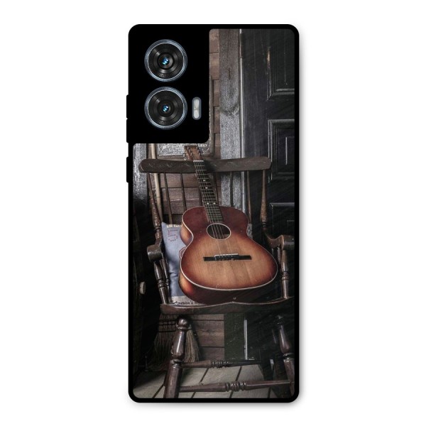Vintage Chair Guitar Metal Back Case for Motorola Edge 50 Fusion