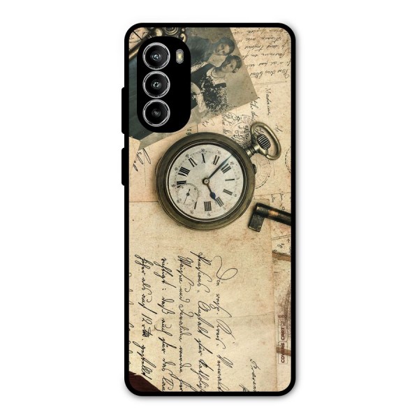 Vintage Key And Compass Metal Back Case for Moto G52