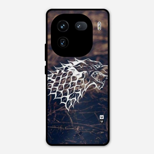 Wolf In White Metal Back Case for iQOO 12