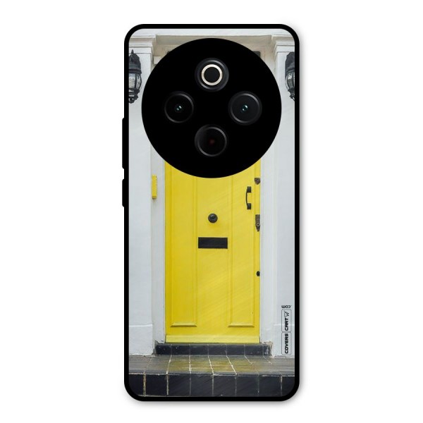Yellow Door Metal Back Case for iQOO Z10