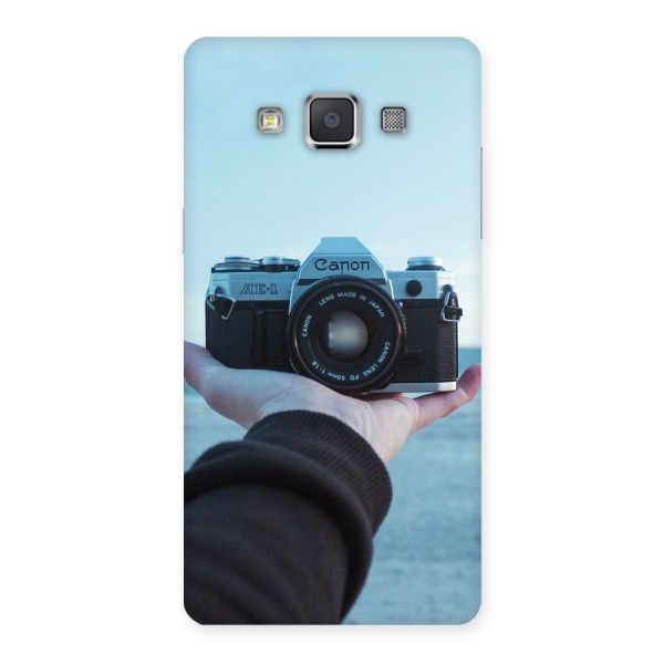 Camera in Hand Back Case for Galaxy Grand 3