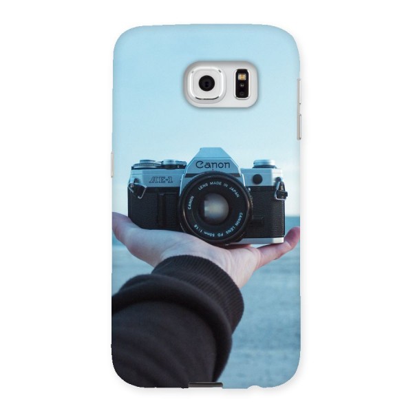 Camera in Hand Back Case for Samsung Galaxy S6
