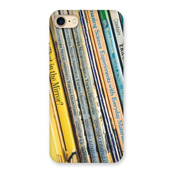 In Love with Books Back Case for iPhone 7