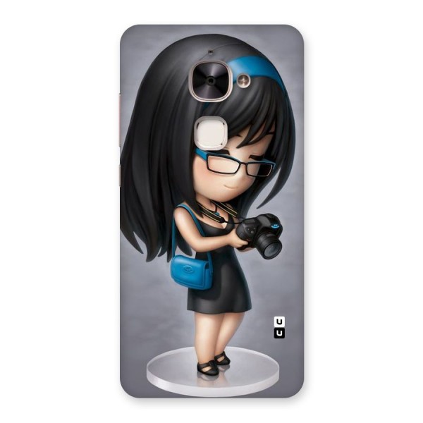 Girl With Camera Back Case for Le 2