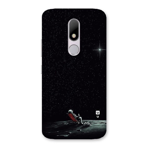 Resting Spaceman Face Back Case for Moto M