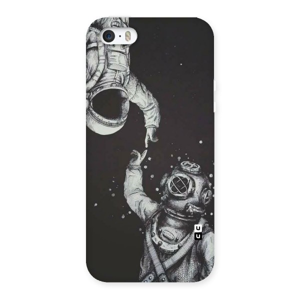Space Meeting Back Case for iPhone SE