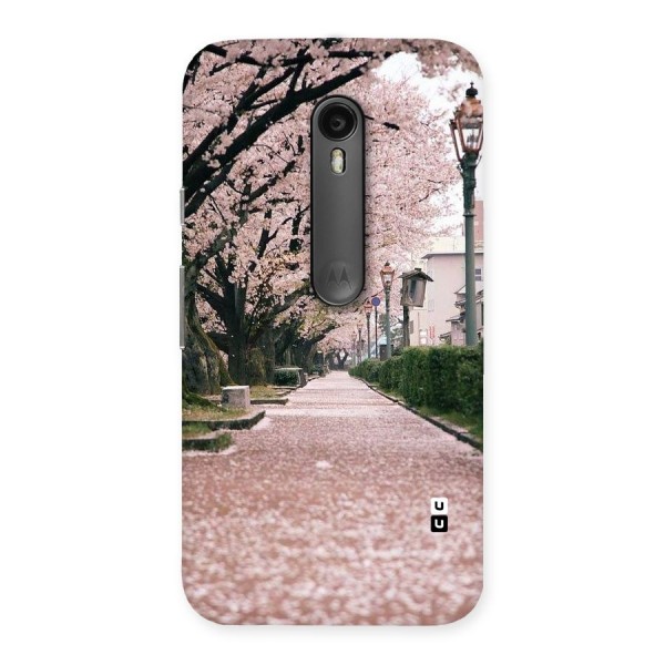 Street In Pink Flowers Back Case for Moto G3