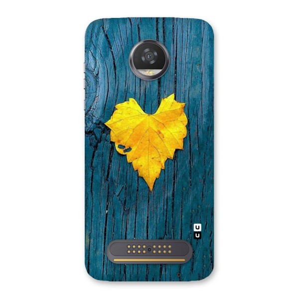 Yellow Leaf Back Case for Moto Z2 Play
