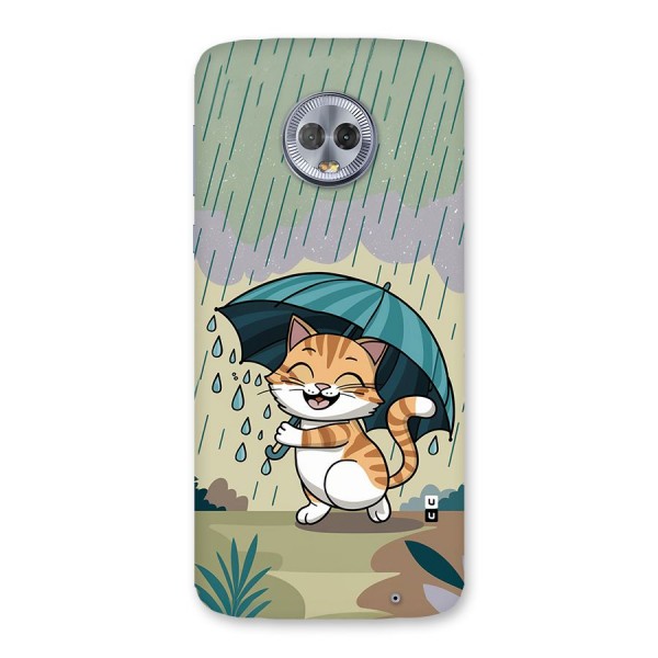 Cat In Rain Back Case for Moto G6 Plus
