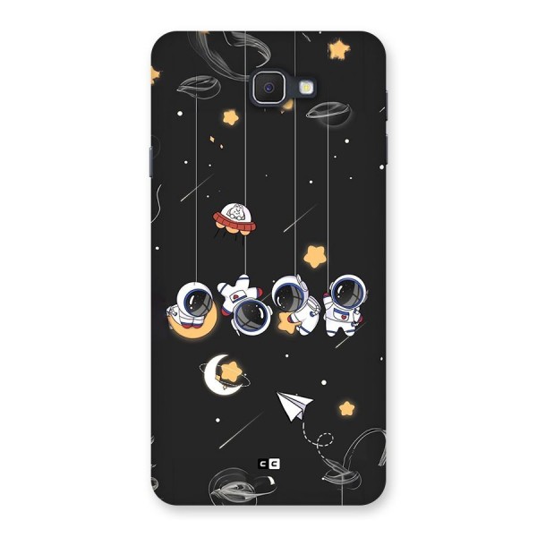 Hanging Astronauts Back Case for Galaxy On7 2016