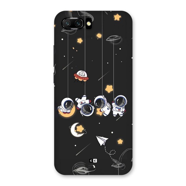 Hanging Astronauts Back Case for Honor 10
