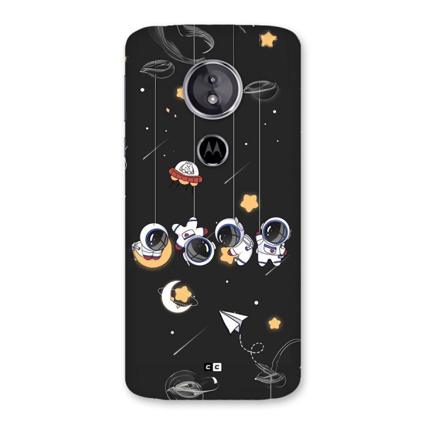 Hanging Astronauts Back Case for Moto E5