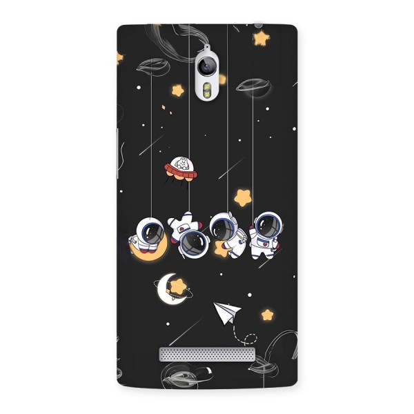 Hanging Astronauts Back Case for Oppo Find 7