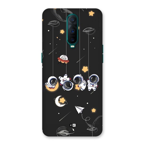 Hanging Astronauts Back Case for Oppo R17 Pro