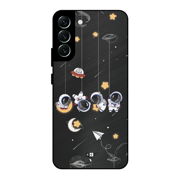 Hanging Astronauts Metal Back Case for Galaxy S22 Plus 5G
