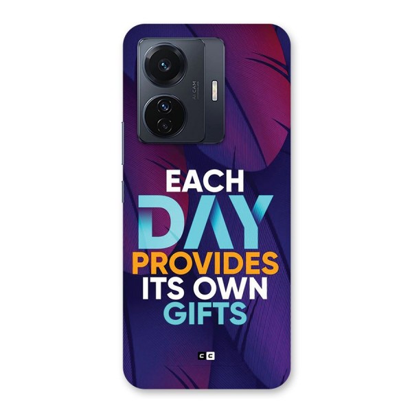 Its Own Gifts Back Case for Vivo iQOO Z6 Pro