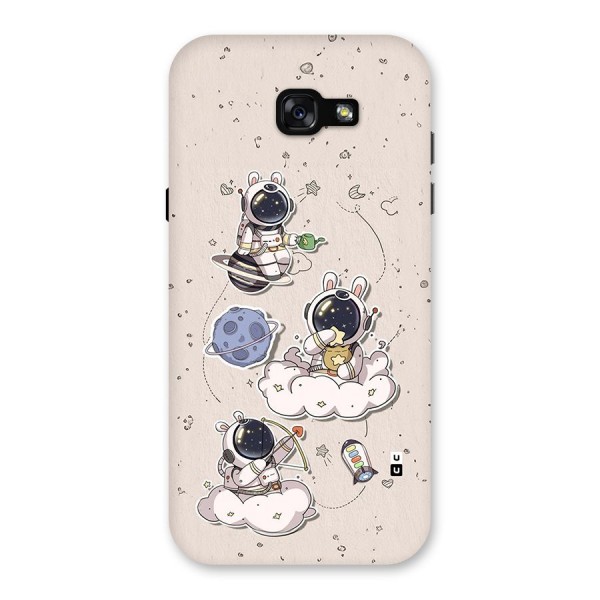 Lovely Astronaut Playing Back Case for Galaxy A7 (2017)