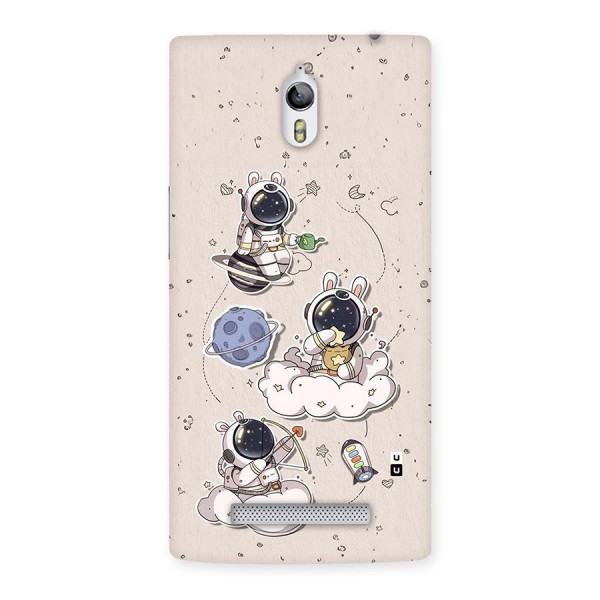 Lovely Astronaut Playing Back Case for Oppo Find 7