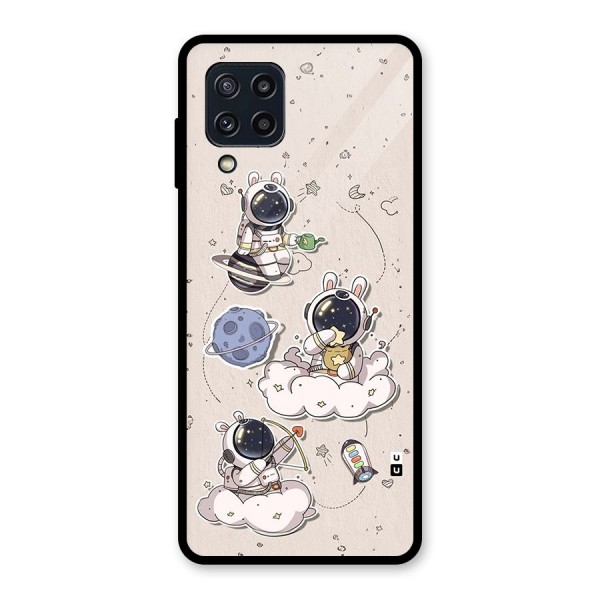 Lovely Astronaut Playing Glass Back Case for Galaxy M32