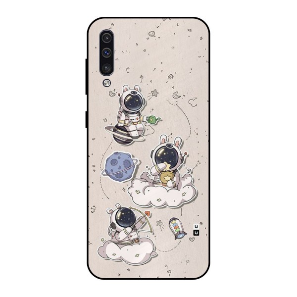 Lovely Astronaut Playing Metal Back Case for Galaxy A30s