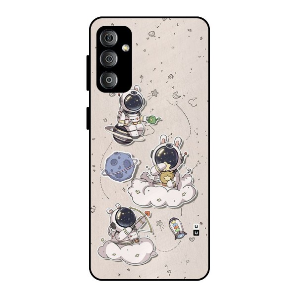 Lovely Astronaut Playing Metal Back Case for Galaxy F23