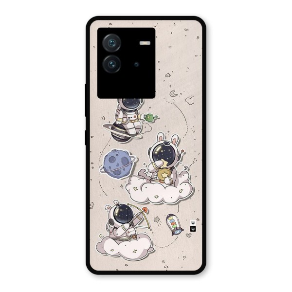 Lovely Astronaut Playing Metal Back Case for iQOO Neo 6 5G