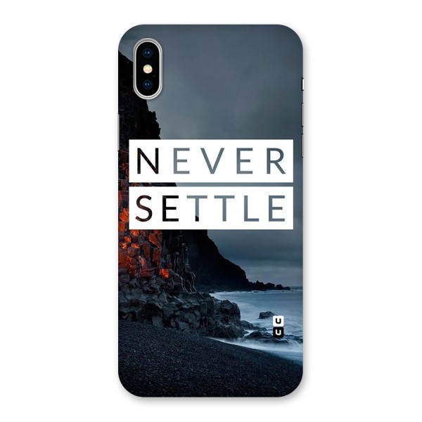 Never Settle Dark Beach Back Case for iPhone XS