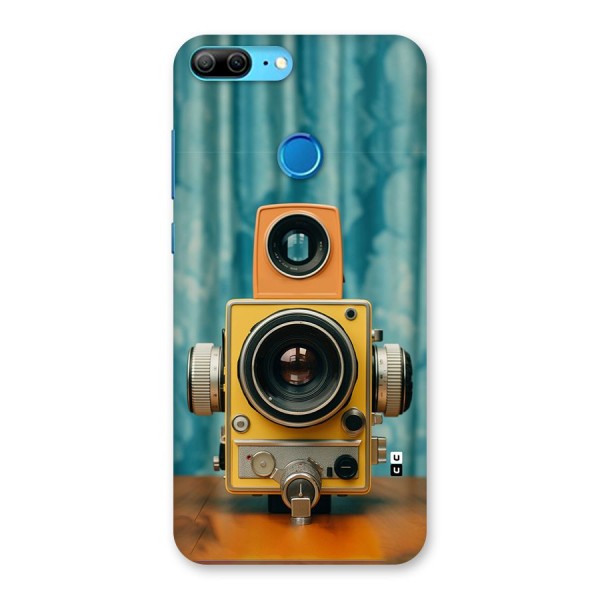 Retro Projector Back Case for Honor 9 Lite