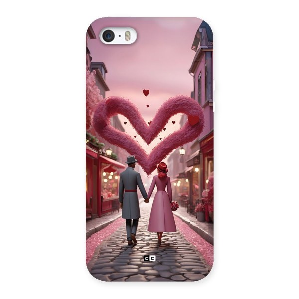 Valetines Couple Walking Back Case for iPhone 5 5s